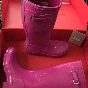 Hunter rainboots, “Lipstick” pink